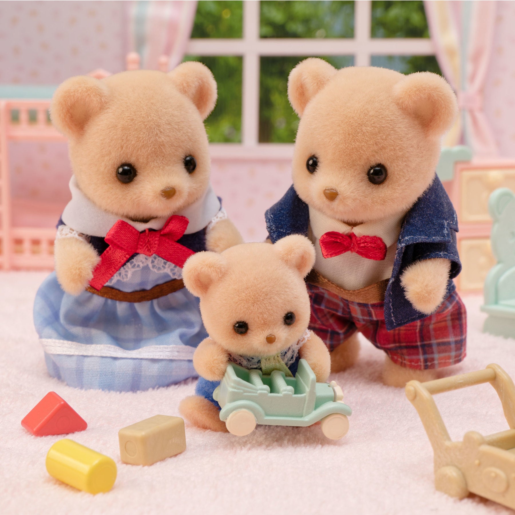 Biscuit Bear Family